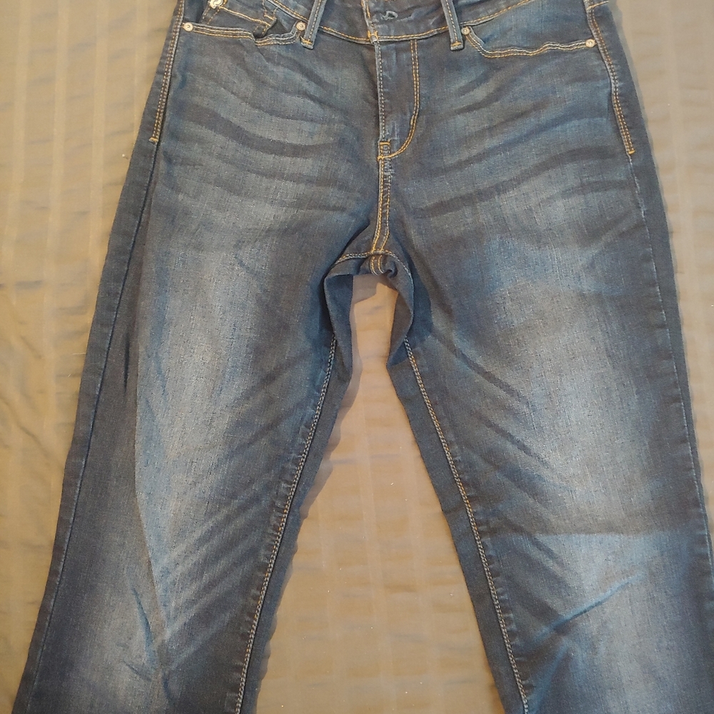 Clothes - Picture 5 of 12